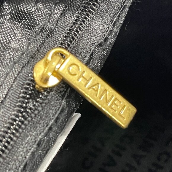 Unbranded Adorable Chanel Inspired Denim Camera Bag with Chain Strap (JB1349) - Picture 7 of 7
